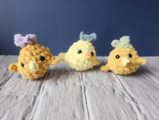 Mini Chick with Bow